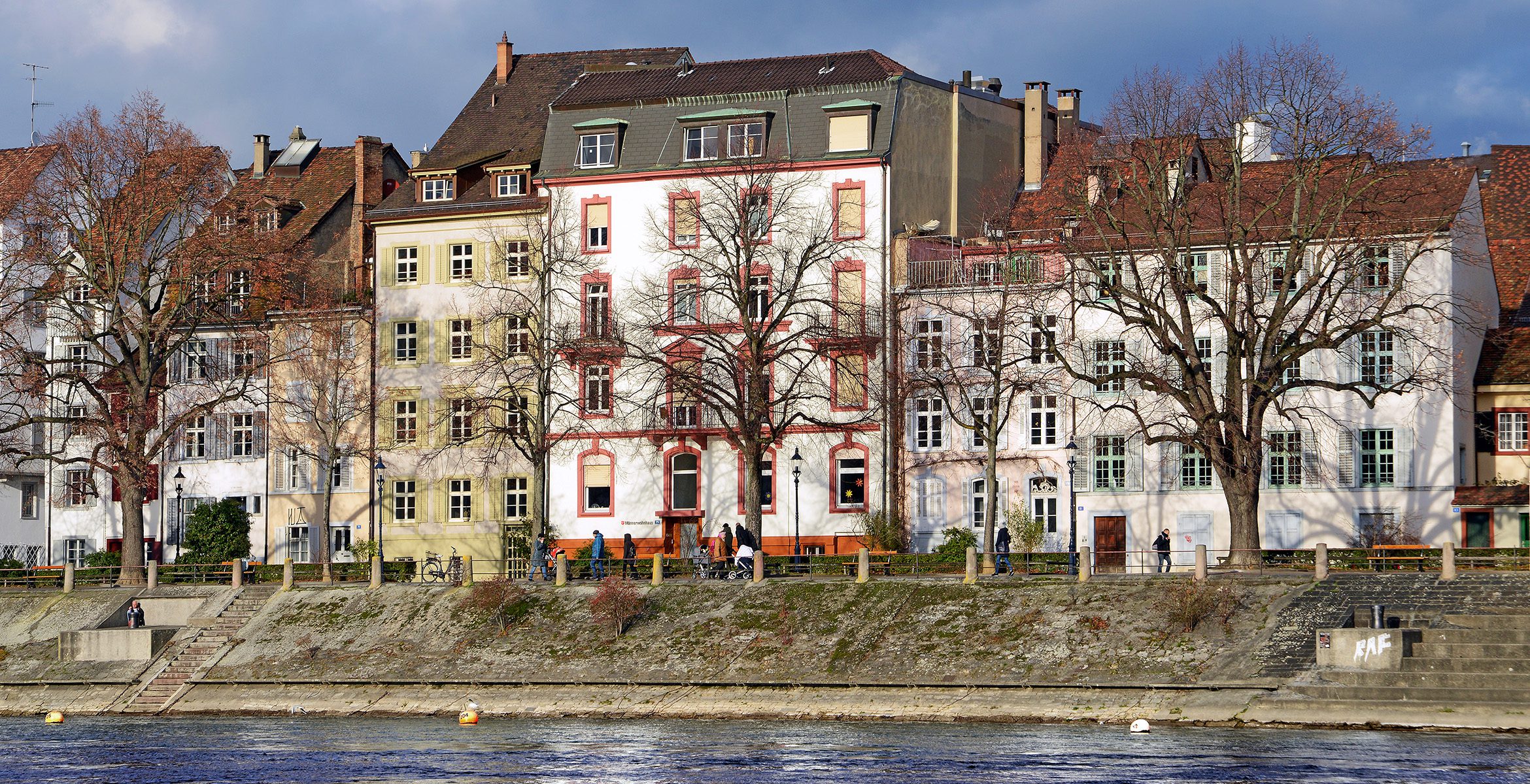 Aussenansicht des Männerwohnhauses Basel, © Heilsarmee Wohnen Basel