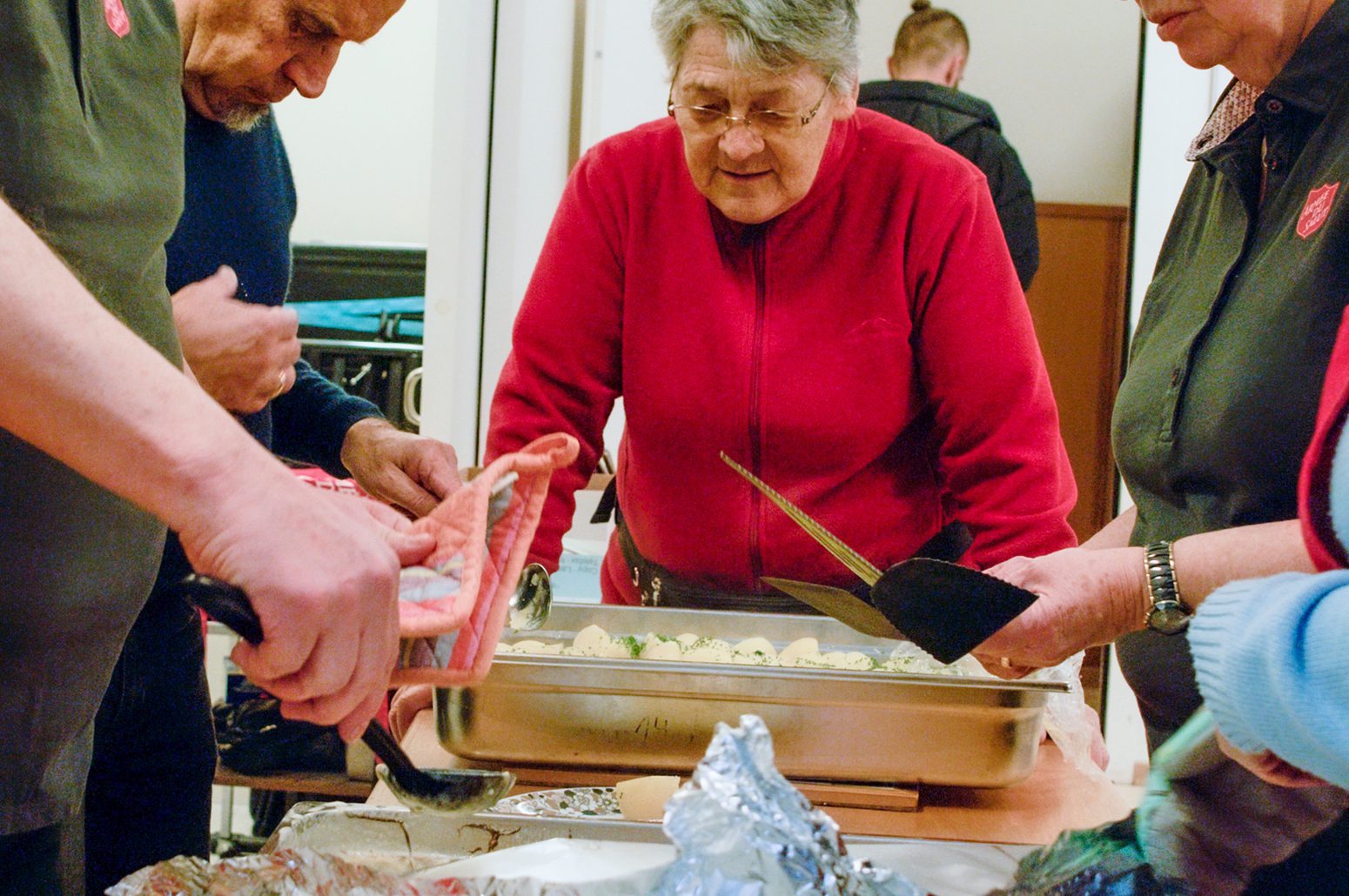 freiwillige helfer weihnachtsessen Freiwilligenarbeit