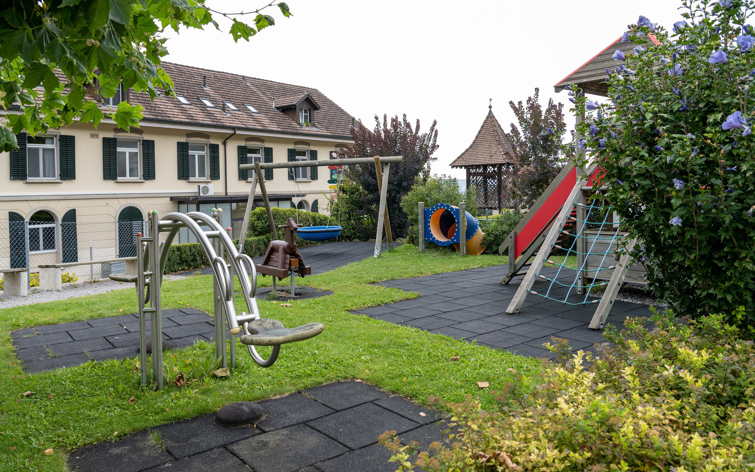 Kinder- und Jugendhaus Paradies: Spielplatz