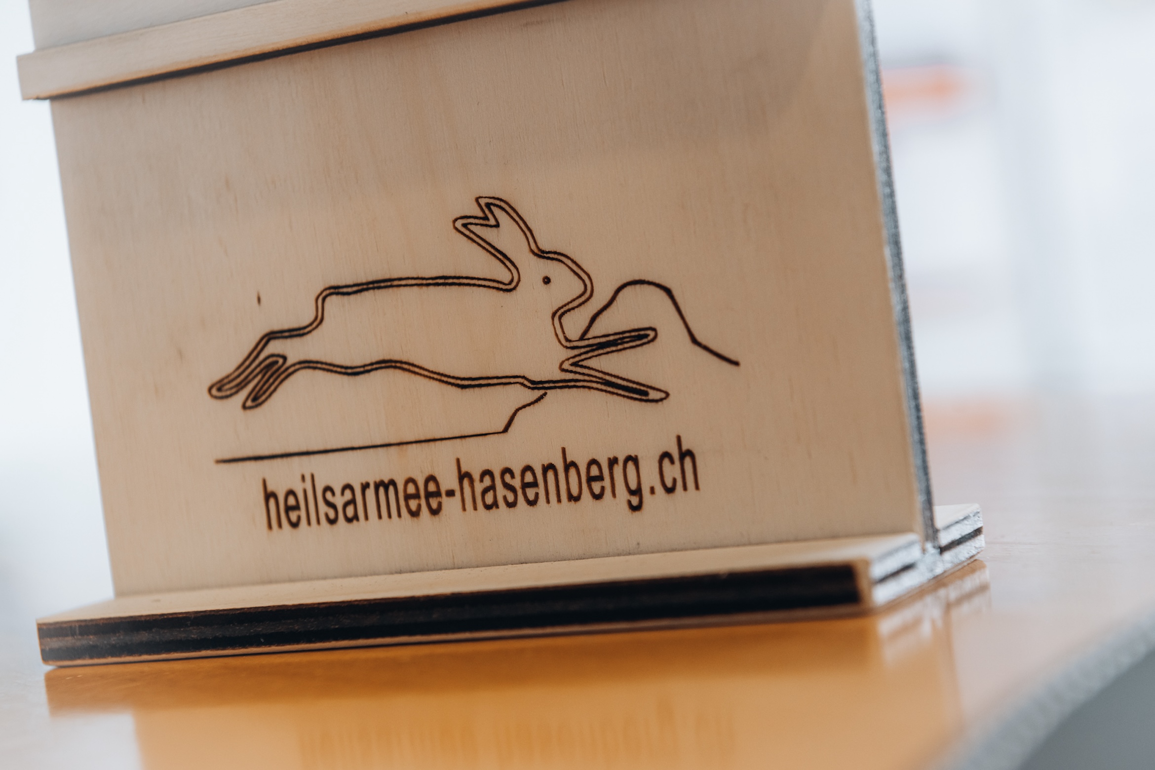 Hasenberg Holzschild