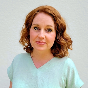 Profilbild Julia Dettlaff. Psychotherapeutin in Ausbildung, Kinder- und Jugendhaus Paradies, Stiftung Heilsarmee Schweiz (2026).